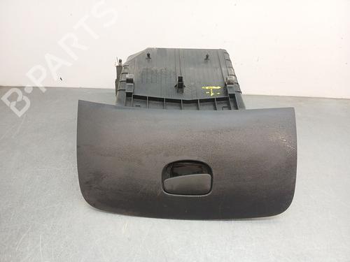 Used Glove box Glove box RENAULT CLIO IV Hatchback Van (BH_) 1.5 dCi 75 (75 hp) 39890088 39890088