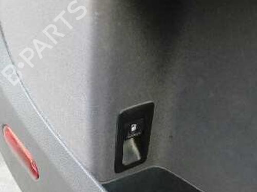 Mass air flow sensor VW TOURAN (1T1, 1T2) 1.9 TDI | BP2444907M95 