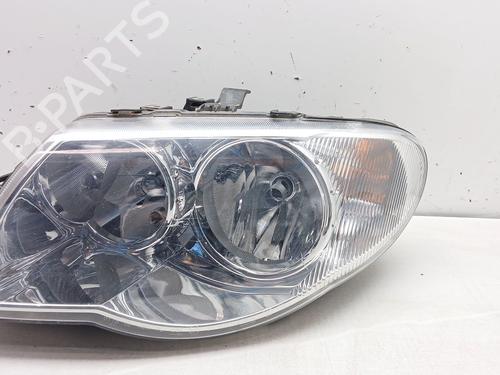 Used Left headlight CHRYSLER VOYAGER IV (RG, RS) 2.8 CRD (150 hp) 30173126