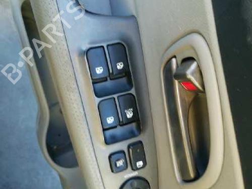 Fuse box KIA CARENS II MPV (FJ)  | BP16340268E1 
