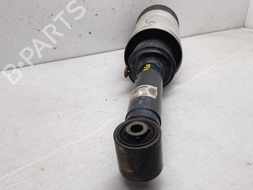 Left front shock absorber LAND ROVER RANGE ROVER SPORT I (L320) 3.0 D 4x4 | BP24925132M16