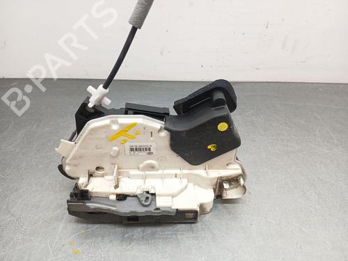 front-left-lock-vw-passat-b8-variant-3g5-cb5-2014-38760456 main image
