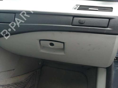 Used Glove box BMW 5 (E60) 530 xi (272 hp) 17568230