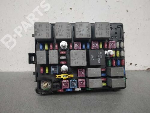Used Fuse box KIA CARENS II MPV (FJ) [2002-2013]  11243900
