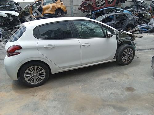 Brukte deler til PEUGEOT 208 I (CA_, CC_) 1.5 BlueHDI 100 4746787