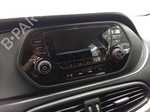 Used Radio Radio 37496025 37496025