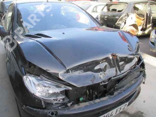 Left front fog light PEUGEOT 206 CC (2D) 1.6 16V (2DNFUF, 2DNFUR) | BP2356947C30 