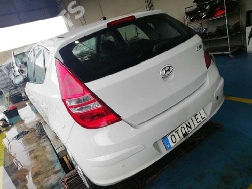 HYUNDAI i30 (FD) 2.0 CRDi (140 hp) 955778