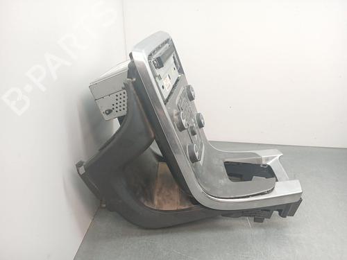 Radio VOLVO S60 II (134) DRIVe / D2 | BP32391913E6