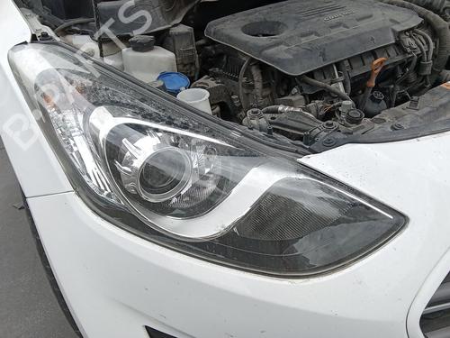 Used Right headlight Right headlight 37520373 37520373