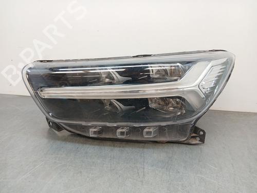Used Left headlight VOLVO XC40 (536) T5 Plug-in Hybrid (262 hp) 28276328