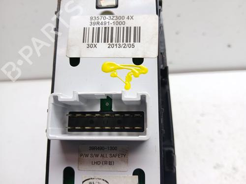 Left front window switch HYUNDAI i40 I (VF) 1.7 CRDI | BP33853949I27 - Image 5