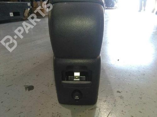 Middle console TOYOTA AVENSIS (_T25_) 2.0 D-4D (CDT250_, CDT250R) | BP11683894I22 