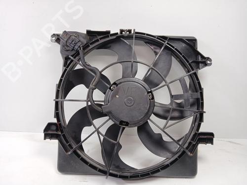 Used Radiator fan HYUNDAI i40 I CW (VF) 1.7 CRDi (136 hp) 31832686