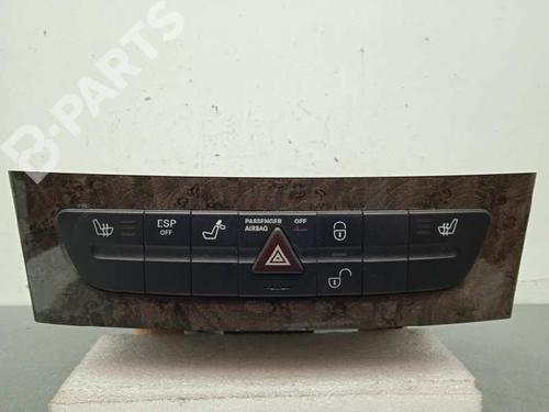 Used Switch Switch MERCEDES-BENZ E-CLASS (W211) E 270 CDI (211.016) (177 hp) 11063122 11063122