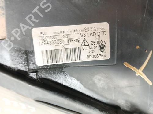 Right headlight LANCIA PHEDRA (179_) 2.2 JTD (179AXC1A) | BP29889501C29