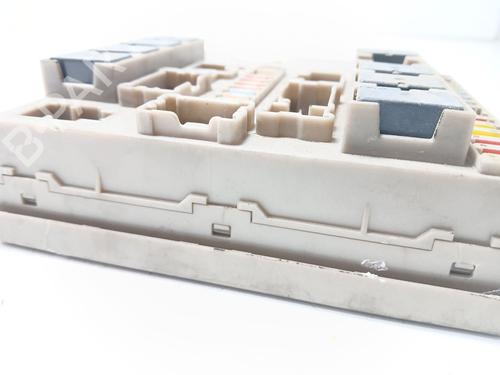 Fuse box RENAULT CLIO III (BR0/1, CR0/1) 1.5 dCi (C/BR0G, C/BR1G) | BP31039432E1 