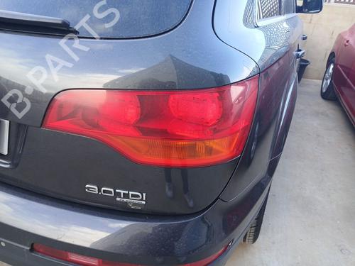 Højre baglygte AUDI Q7 (4LB) 3.0 TDI quattro (233 hp) 31709750