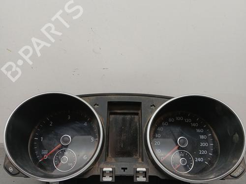 Used Instrument cluster VW GOLF VI (5K1) 1.6 TDI (105 hp) 24395372