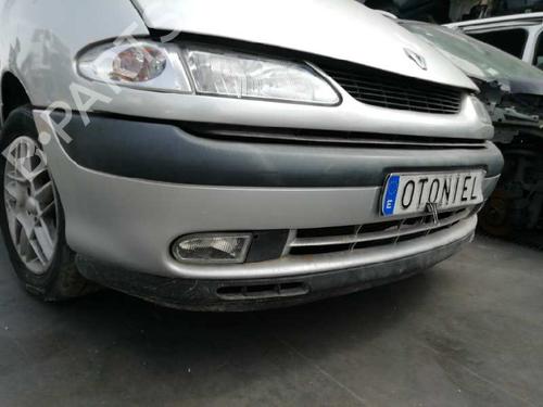 Used Front bumper RENAULT ESPACE III (JE0_) 2.0 16V (JE0N, JE0L, JE02) (140 hp) 19099093