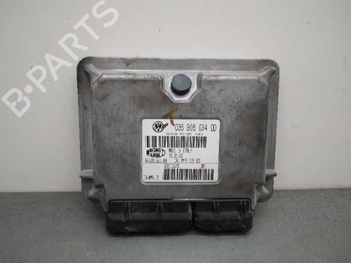 Used Engine control unit (ECU) VW POLO (9N_, 9A_) 1.4 16V (75 hp) 17713687