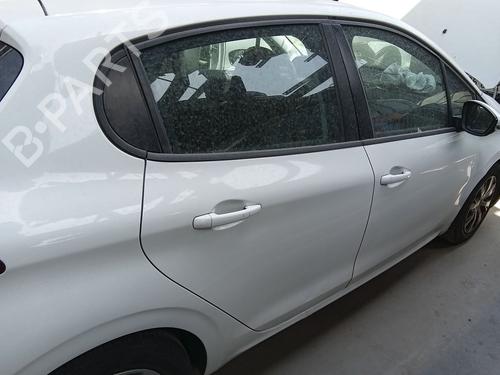 right-rear-door-peugeot-208-i-ca_-cc_-2012-2013-2014-2015-2016-2017-2018-2019-2020-2021-37991656 main image