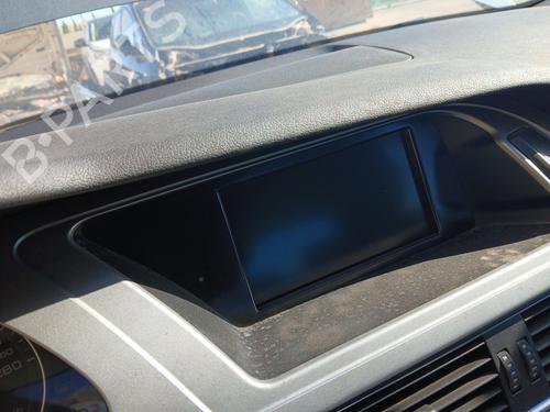 display-monitor-audi-a4-b8-8k2-2007-2008-2009-2010-2011-2012-2013-2014-2015-2016-2017-37477599 main image