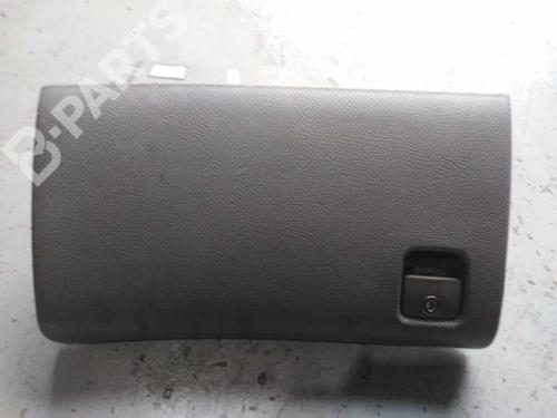 Used Glove box PEUGEOT 406 (8B) 1.8 16V (110 hp) 6989942
