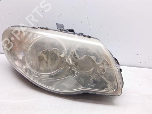 Used Right headlight CHRYSLER VOYAGER IV (RG, RS) 2.8 CRD (150 hp) 30173125