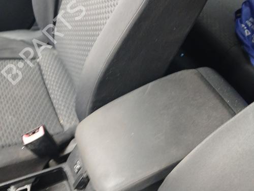 Armrest / Center console VW GOLF VI (5K1) 1.6 TDI | BP29307637I20 