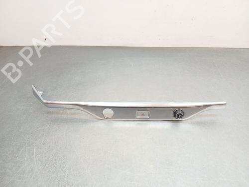 Used Warning switch Warning switch JAGUAR I-PACE (X590) EV400 AWD (400 hp) 39097354 39097354