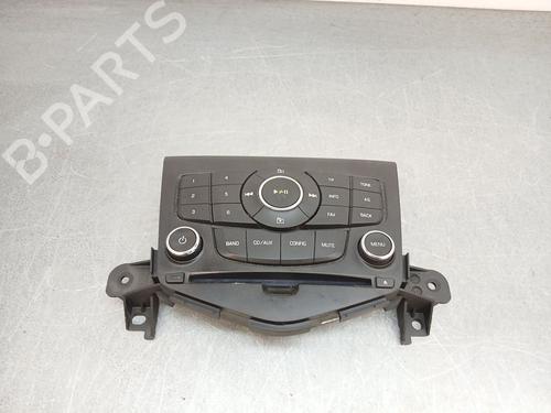 Used Radio Radio 38437211 38437211