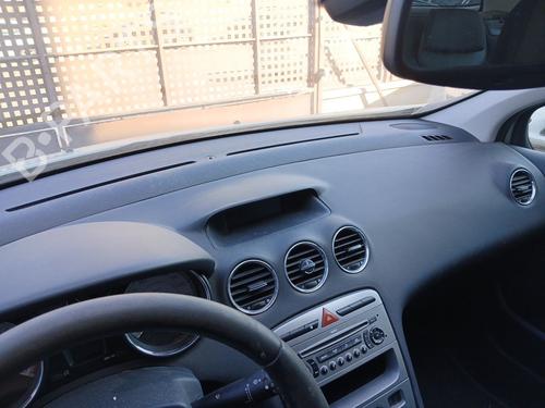 Used Dashboard PEUGEOT 308 I (4A_, 4C_) 1.6 HDi (90 hp) 20641569