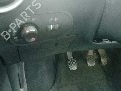 Front left lock SEAT IBIZA III (6L1) 1.4 16V | BP2687384C98 