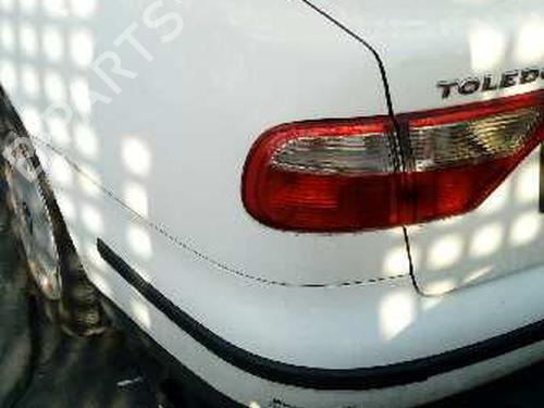 Left taillight SEAT TOLEDO II (1M2) 1.9 TDI | BP2399659C34 