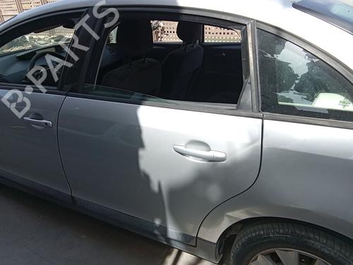 Used Left rear door Left rear door 37447174 37447174