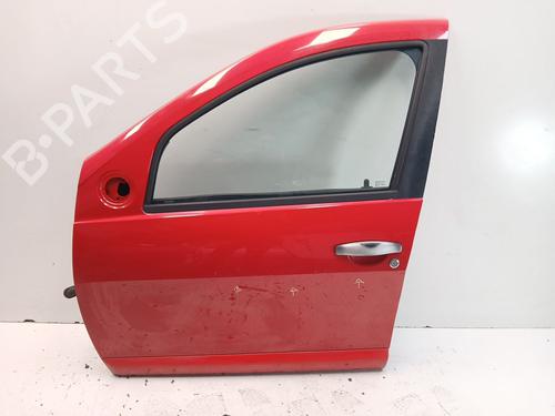 left-front-door-dacia-sandero-2008-39598373 main image
