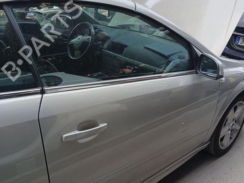 Right front door OPEL ASTRA H TwinTop (A04) 1.9 CDTi (L67) BP28164301C3