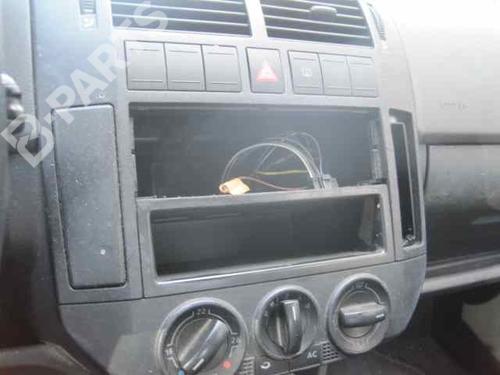 Gearbox VW POLO (9N_, 9A_) 1.4 16V | BP2364404M3 