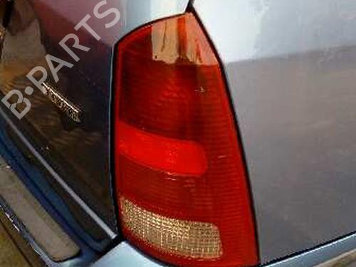 Fuse box FORD FOCUS I Turnier (DNW) 1.8 Turbo DI / TDDi | BP2424363E1 