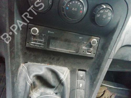 Auto-radio MERCEDES-BENZ CITAN MPV (W415) [2012-2021]  17998384