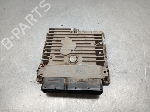 Used Engine control unit (ECU) SEAT ALTEA XL (5P5, 5P8) 1.6 TDI (105 hp) 30833475