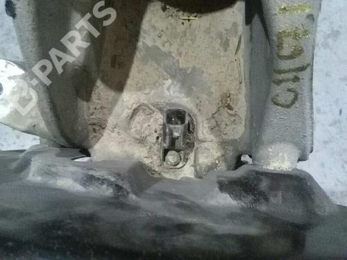 Right front steering knuckle VOLVO V40 Hatchback (525) D3 | BP4840157M26 