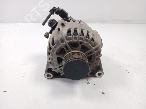 Used Alternator Alternator OPEL CORSA F (P2JO) 1.2 (68) (101 hp) 33820008 33820008