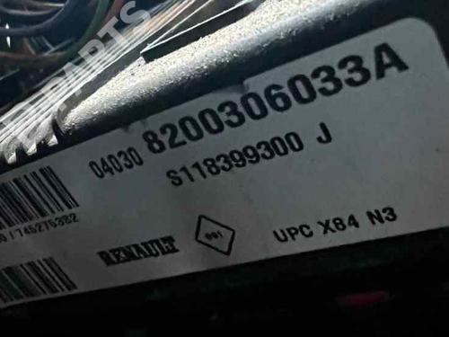 Used Fuse box Fuse box RENAULT MEGANE II (BM0/1_, CM0/1_) [2001-2012] 11181775 11181775
