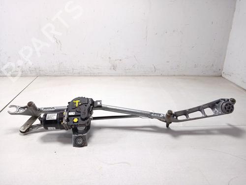 Used Front wiper motor MERCEDES-BENZ GLA (H247) GLA 200 d (247.712) (150 hp) 25627486