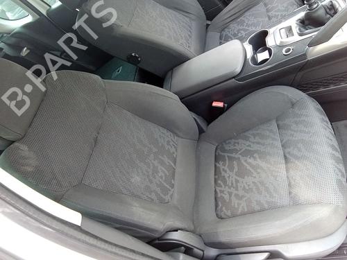 Used Right front seat Right front seat PEUGEOT 3008 I MPV (0U_) 1.6 HDi 115 / BlueHDi 115 (116 hp) 39900512 39900512