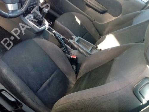 Faro izquierdo FORD FOCUS II (DA_, HCP, DP) 2.0 TDCi | BP2672468C28 