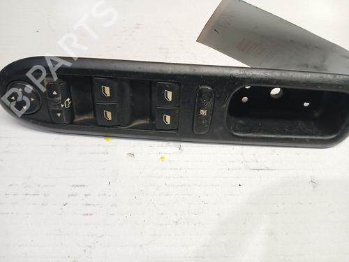 Used Left front window switch PEUGEOT 407 SW (6E_, 6D_) 1.6 HDi 110 (109 hp) 19535761