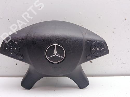 Used Driver airbag MERCEDES-BENZ C-CLASS (W204) [2007-2015]  32342927